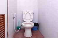 Toilet Kamar Villa Istana Bunga - K2-6