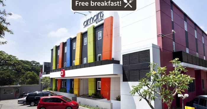 ภายนอกอาคาร Amaris Hotel Cimanuk