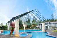 Swimming Pool Villa Istana Bunga - Salfia 