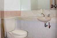 Toilet Kamar Villa Istana Bunga - D2 