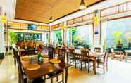 Restoran 4 Villa Damar 