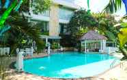 Kolam Renang 3 Bali Mystique Apartment Seminyak