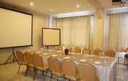 Accommodation Services 6 Bukit Dago Hotel 