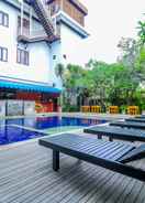 SWIMMING_POOL Capital O 2114 Grand Jimbaran Boutique Hotel