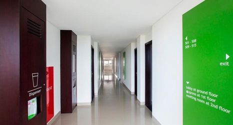 Lobby 2 Amaris Hotel Hertasning Makassar