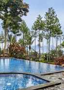 SWIMMING_POOL Jambuluwuk Convention Hall & Resort Puncak