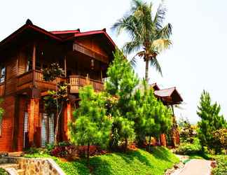 Sảnh chờ 2 Jambuluwuk Convention Hall & Resort Puncak