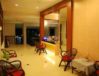 Lobi 2 Hotel Minahasa Manado