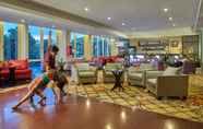 บาร์ คาเฟ่ และเลานจ์ 6 Jambuluwuk Malioboro Hotel Yogyakarta