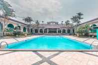 Swimming Pool Ole Suite Hotel