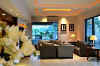 Lobby 4 Omega Hotel Karawang