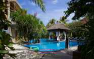 Kolam Renang 3 Bayside Residence