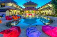 Swimming Pool Troppo Zone Puri Rama Resort