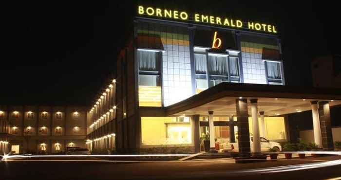 Exterior Borneo Emerald Hotel