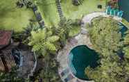 Kolam Renang 4 Ijen Resort and Villas - The Hidden Paradise