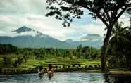 Swimming Pool 2 Ijen Resort and Villas - The Hidden Paradise