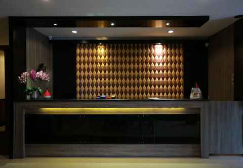 Lobby Hotel & Resto Selamet