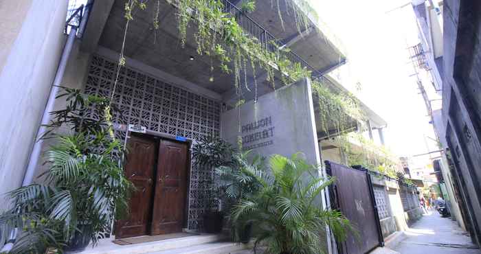 Luar Bangunan Pawon Cokelat Guesthouse