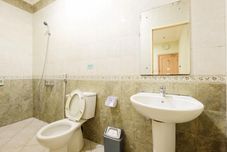 In-room Bathroom Hotel Panakkukang