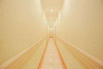 로비 4 Hotel Pengayoman