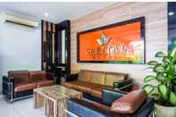 Lobi Urbanview Hotel Capital Makassar