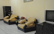 Lobby 3 OYO 3272 Afiat Hotel