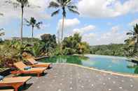 Swimming Pool Tanah Merah Art Resort