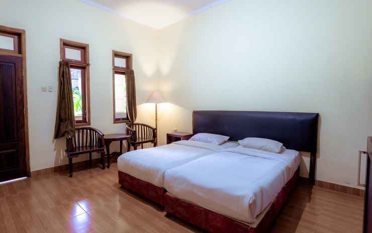 Hotel Mahkota Plengkung by eCommerceLoka Banyuwangi - Deluxe Twin