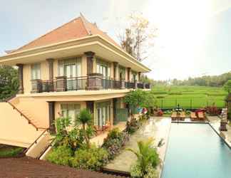 Exterior 2 Inang Villa 