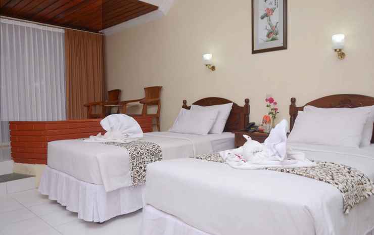 Manyar Garden Hotel Banyuwangi - Deluxe Twin - Room Only