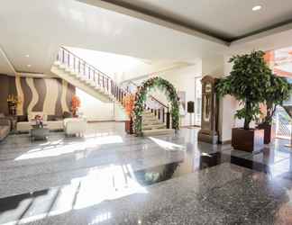 Lobby 2 Grand Asia Hotel Makassar