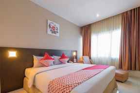 HOTEL GRAND CELINO MAKASSAR