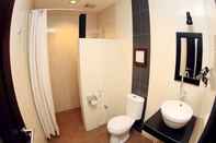 In-room Bathroom Puri Chorus Hotel
