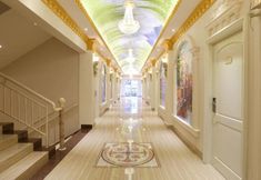 Lobby 3 Grand Town Hotel 