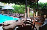 Swimming Pool 2 De Dalam Villa