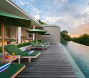 สระว่ายน้ำ 4 Svarga Resort Lombok