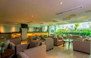 Bar, Kafe, dan Lounge 7 Bintang Kuta Hotel