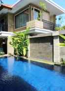 SWIMMING_POOL Kondra Premiere Guest House