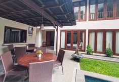 Exterior 6 Sekuta Condo Suites