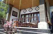 ภายนอกอาคาร 6 Titi Sedana Homestay Karangasem