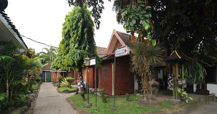 Bangunan Hotel Batik Yogyakarta