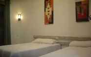 Kamar Tidur 6 Gusti Homestay