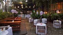 Puri 56 Hotel & Resto, USD 57.37