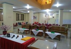 Restaurant 3 Lux Melati Hotel 