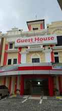 Luar Bangunan 4 Sutos Guest House