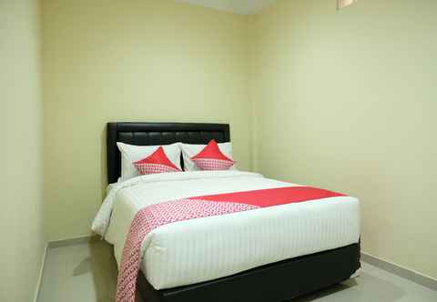 Bedroom OYO 1149 Hotel Mustika