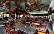 Restaurant 4 Parai Beach Resort