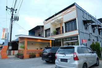 Luar Bangunan 4 OYO 1612 Hotel Central City