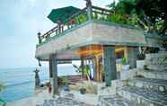 Bangunan 6 Mushroom Beach Bungalows