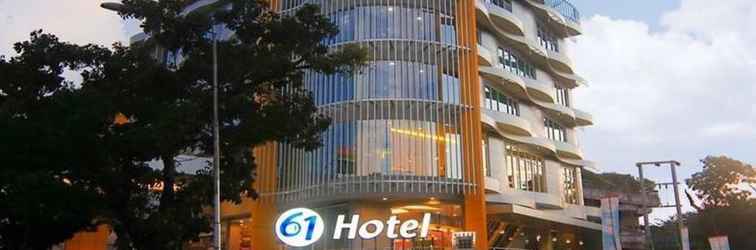 Lobi Hotel 61 Medan